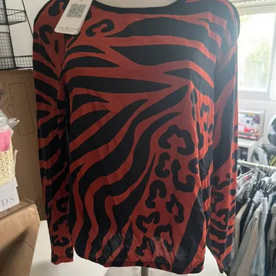 T-shirt longue manches de la marque Enjoy en taille M